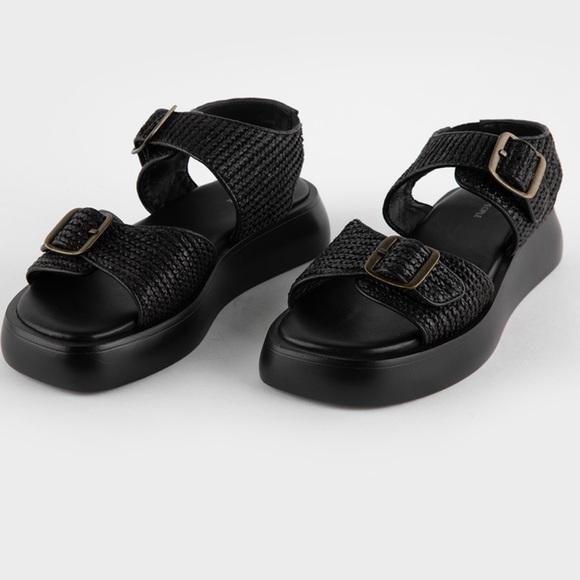 FREE PEOPLE Mandi Weave Womens Platform Sandals Black Sz 7 NEW Boho Casual Chic - Picture 1 of 8